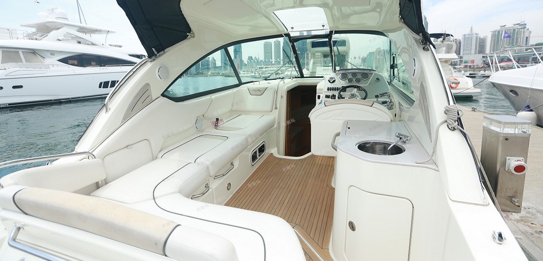 Searay305運(yùn)動(dòng)艇